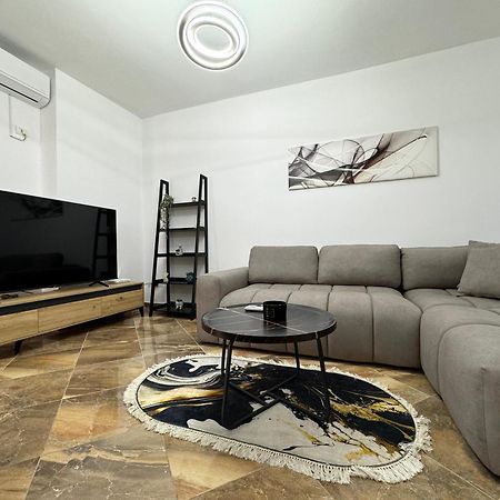 Luxury Apartments In City Center Durrës Exteriér fotografie
