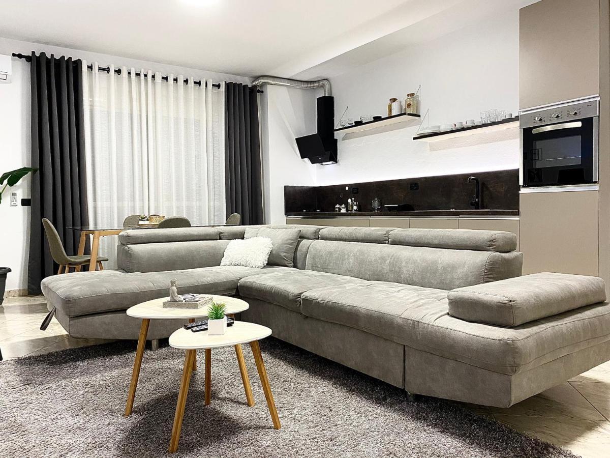 Luxury Apartments In City Center Durrës Exteriér fotografie
